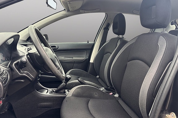 Peugeot 206 9 of 21