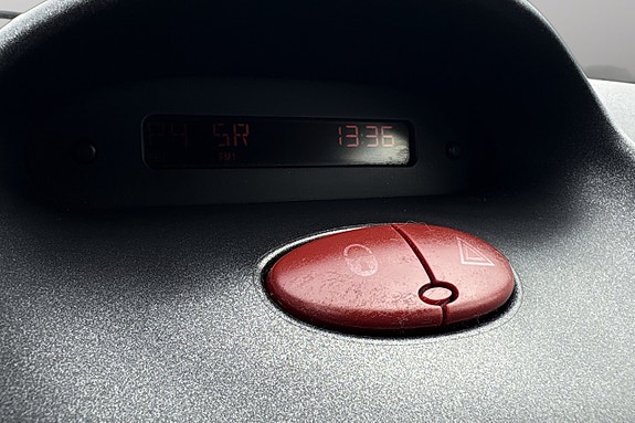 Peugeot 206 16 of 21