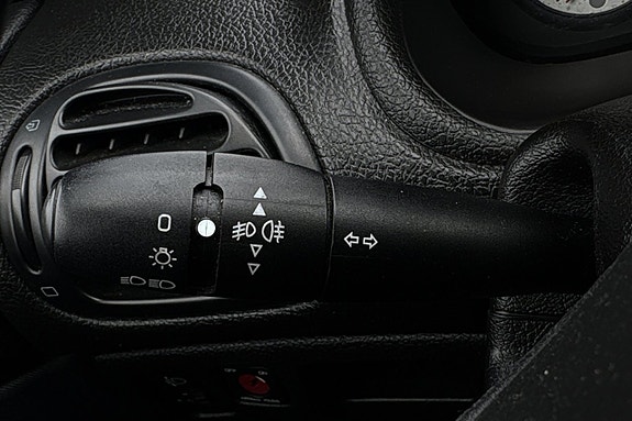 Peugeot 206 20 of 21