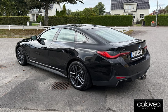 BMW i4 9 of 15