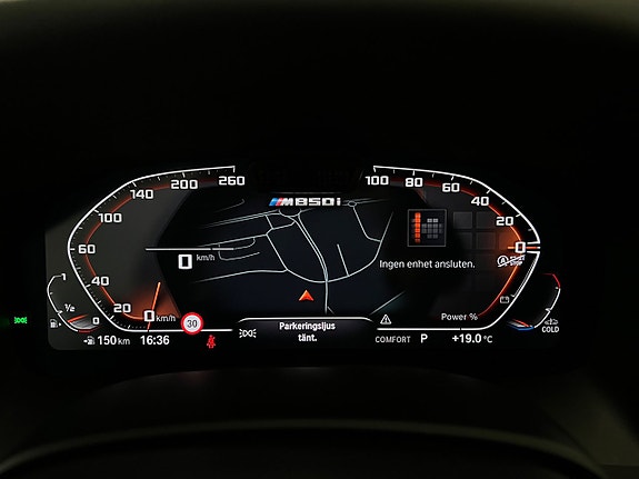 BMW M8 10 of 26