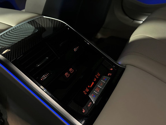 BMW M8 18 of 26