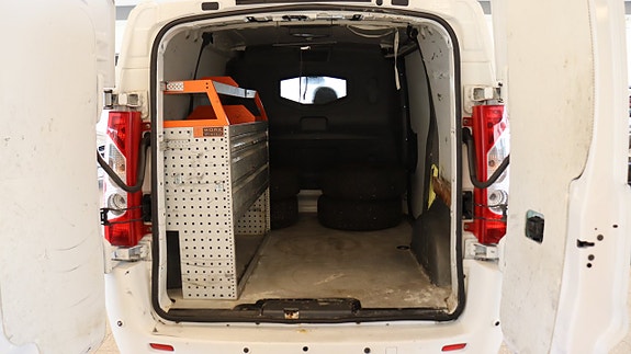 Peugeot Expert 9 of 15