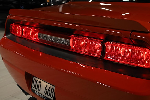 Dodge Challenger 9 of 14