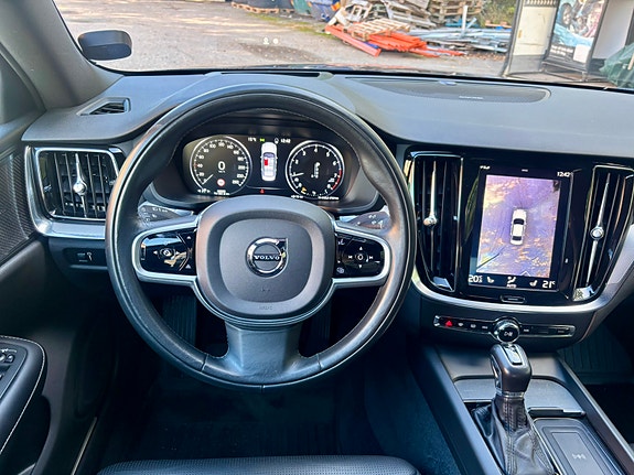 Volvo S60 2 of 6