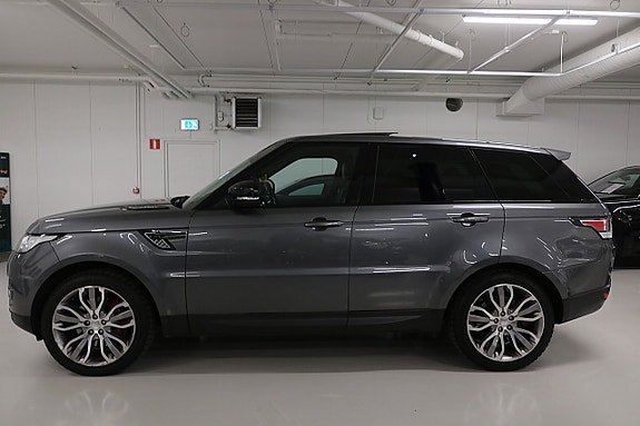 Land Rover Range Rover Sport 8 of 25