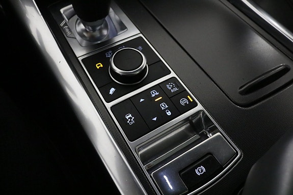 Land Rover Range Rover Sport 22 of 25