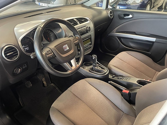 Seat Leon 9 of 12