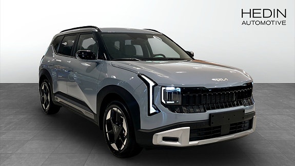 Kia Seltos 3 of 18
