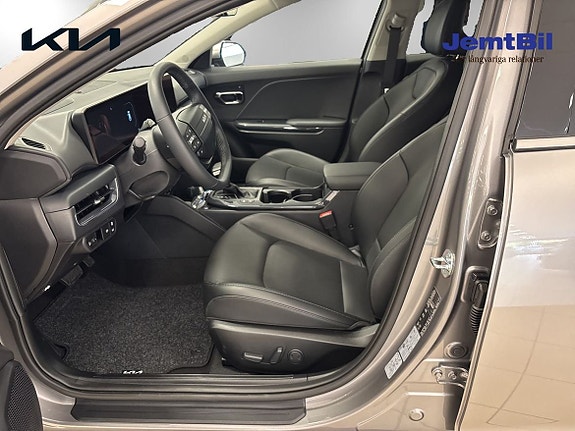 Kia K4 8 of 14