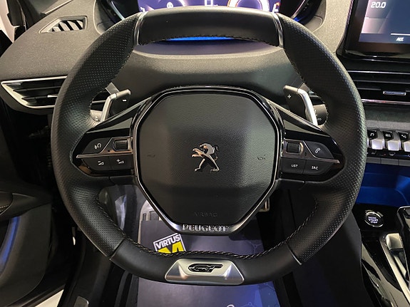Peugeot 5008 21 of 25