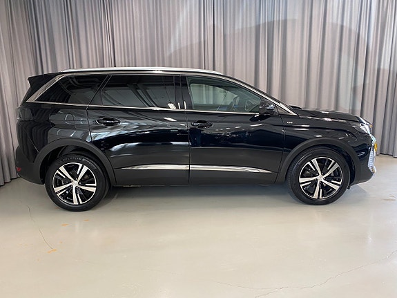 Peugeot 5008 3 of 25