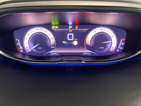 Peugeot 5008 13 of 25