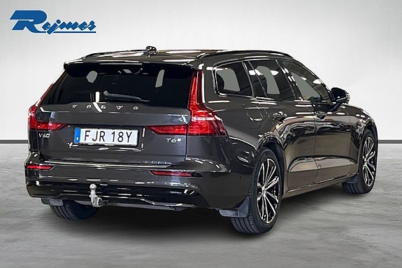 Volvo V60 10 of 16