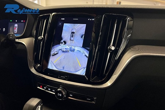 Volvo V60 13 of 16