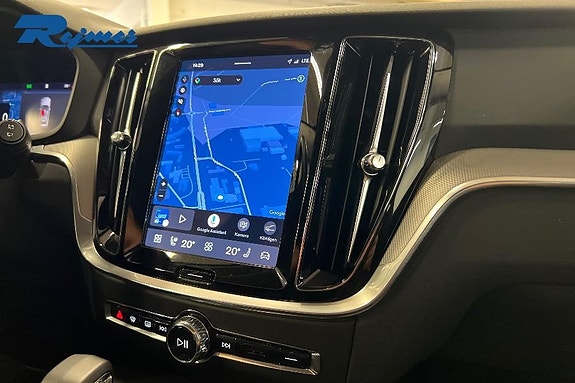 Volvo V60 14 of 16