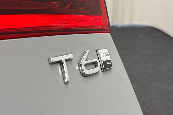 Volvo XC60 22 of 27