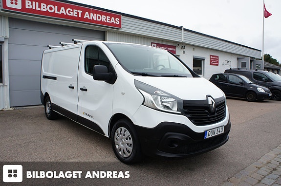 Renault Trafic 2 of 10