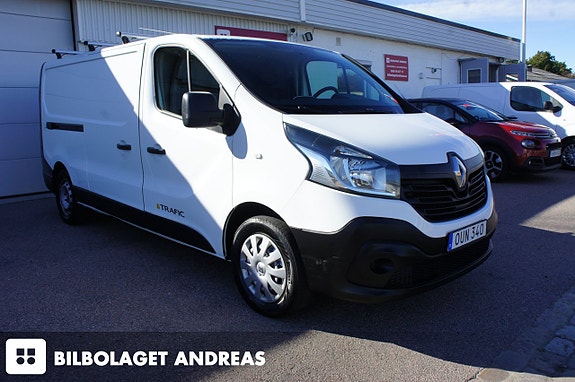 Renault Trafic 2 of 10