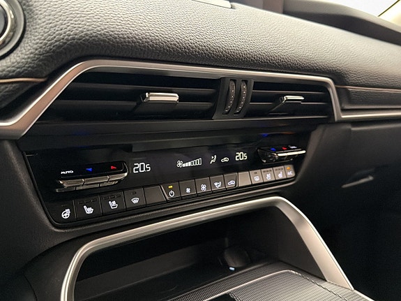 Mazda CX-60 25 of 30