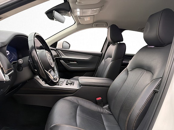 Mazda CX-60 14 of 30