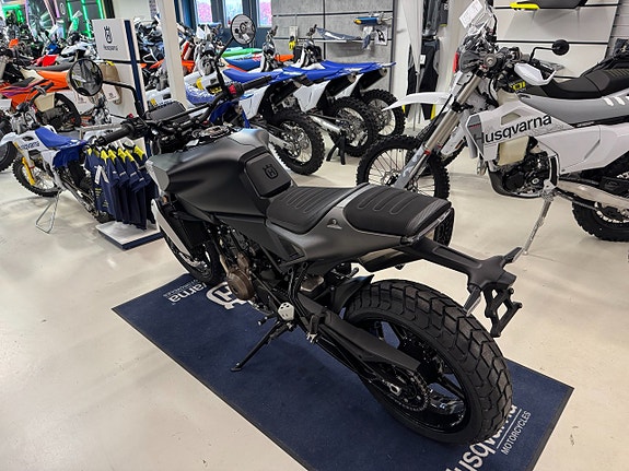 Husqvarna Svartpilen 801 Superpris! 36 mån räntefritt. 3 of 8