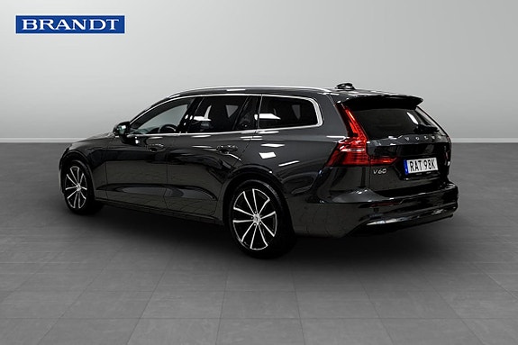 Volvo V60 4 of 18