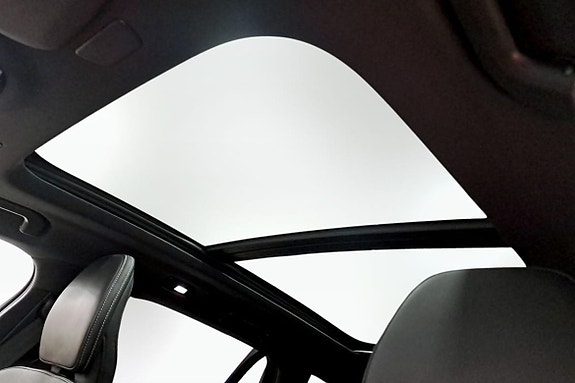 Volvo V60 15 of 18