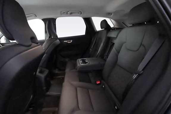 Volvo XC60 30 of 30