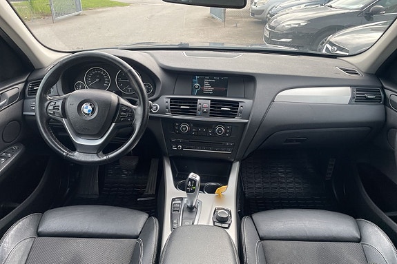 BMW X3 9 of 15
