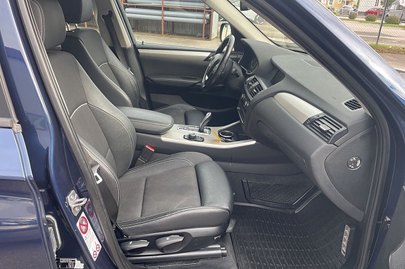 BMW X3 13 of 15