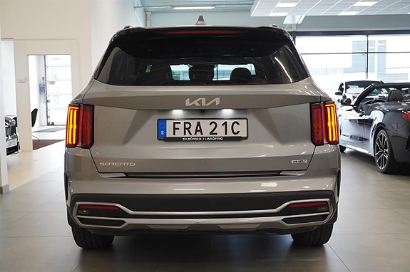 Kia Sorento 10 of 11