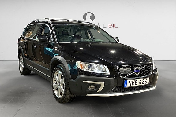 Volvo XC70 9 of 17