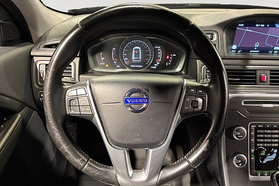 Volvo XC70 13 of 17