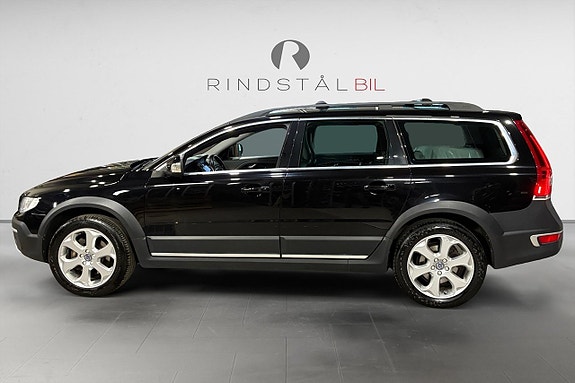 Volvo XC70 4 of 17