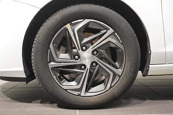 Hyundai i30 7 of 14