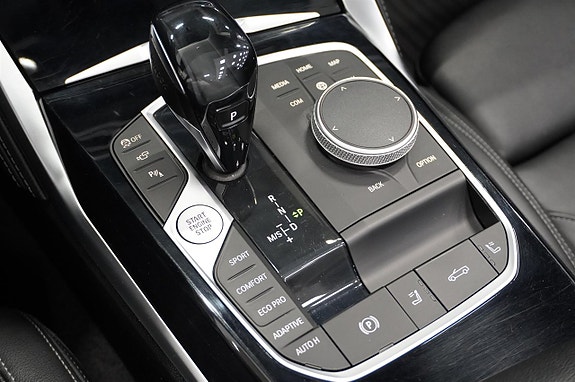 BMW M440i 11 of 22
