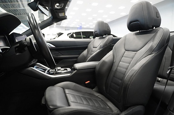 BMW M440i 4 of 22