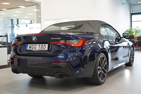 BMW M440i 21 of 22