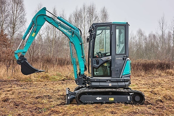 ALLT I ETT KAMPANJ Minigrävare - SUNWARD SWE25UF - 2,5 TON 4 of 11