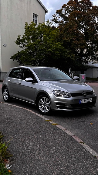 Volkswagen Golf VII 4 of 5