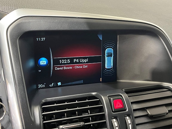 Volvo XC60 19 of 21