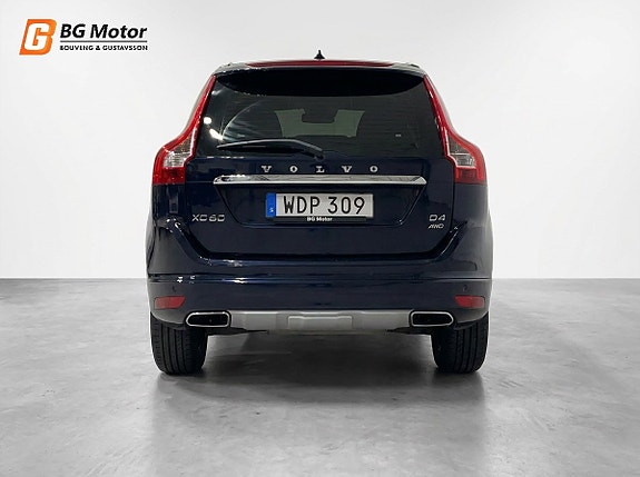 Volvo XC60 6 of 21