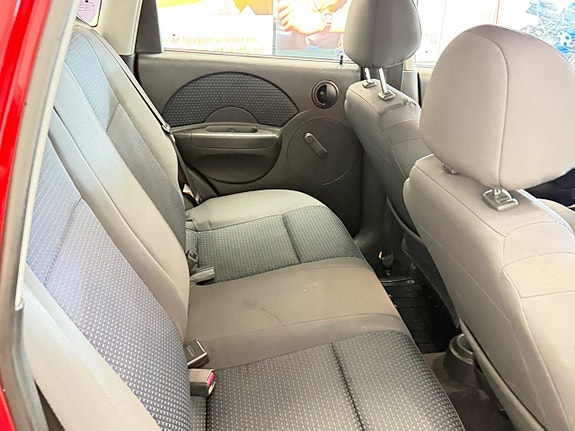 Chevrolet Kalos 7 of 11