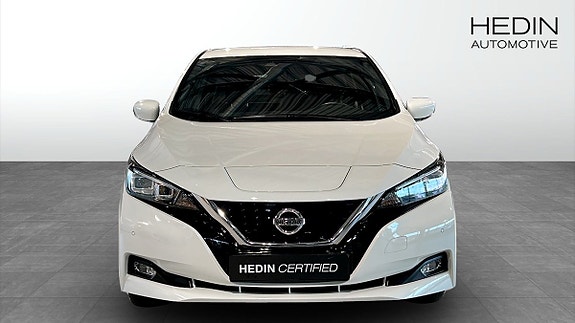 Nissan Leaf 8 of 9