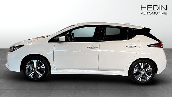 Nissan Leaf 6 of 9
