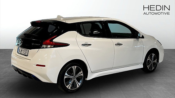 Nissan Leaf 2 of 9