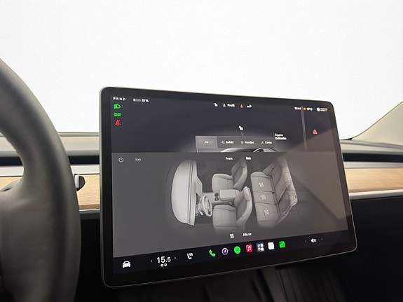 Tesla Model 3 18 of 30