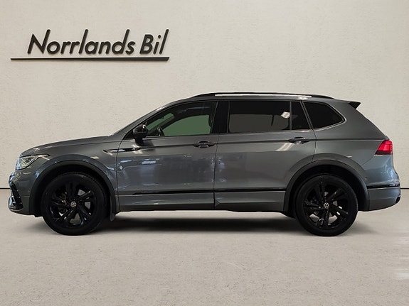 Volkswagen Tiguan Allspace 2 of 8