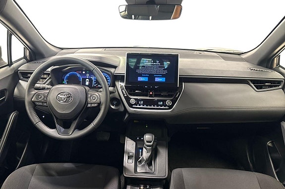 Toyota Corolla Cross 10 of 19